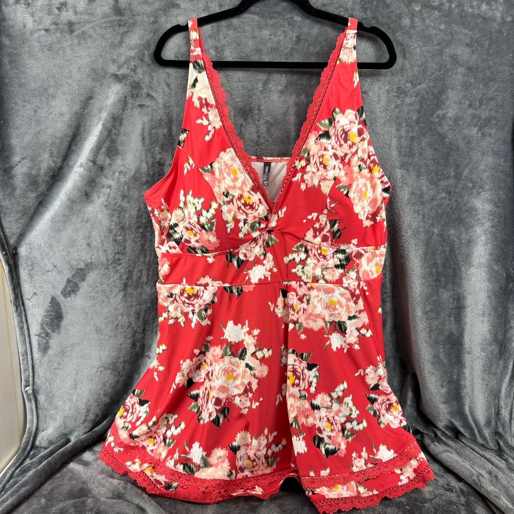 Torrid Plus Swim Dress Coral Floral Lace Trim Wireless Bathing Suit Size 4 4X